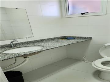  R. Uriel Nogueira dos Santos, 377 R$         1.800,00