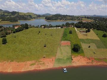 Terrenos em Condomínio  1943