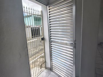 R$         700,00  L-1047