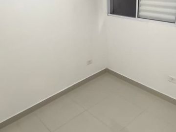 R$         1.600,00  L-2037