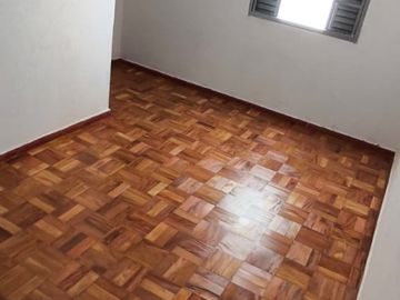 R$         900,00  L-4184