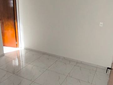 R$         1.800,00  L2-318