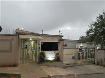  R$         1.300,00 APARTAMENTO COM ARMÁRIOS NA COZINHA E GARAGEM COBERTA.