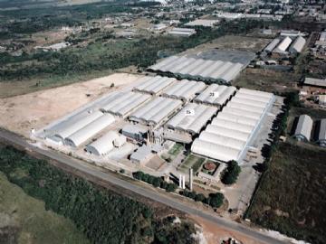 MATO GROSSO  AC=6.835 m² AF=6.223 m² AE=47m²-4 DOCAS  Galpões Cuiaba