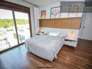 Foto do imóvel Casa em Santana de Parnaiba