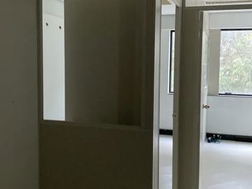 Foto do imóvel Loja Comercial em Santana de Parnaiba