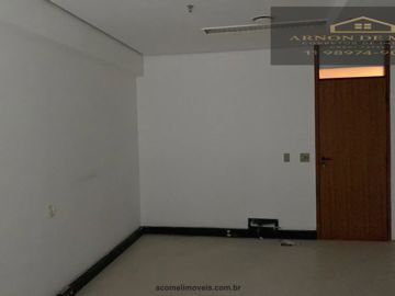 Foto do imóvel Loja Comercial em Santana de Parnaiba