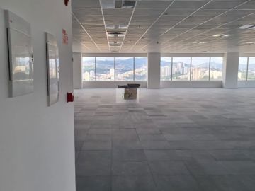 Foto do imóvel Loja Comercial em Barueri