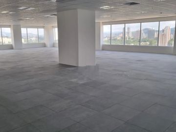 Foto do imóvel Loja Comercial em Barueri