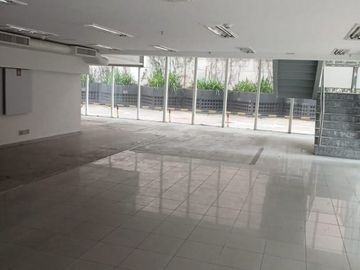 Foto do imóvel Loja Comercial em Barueri
