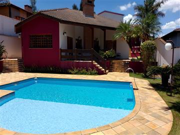 Casas em Condomínio Atibaia R$         2.000.000,00