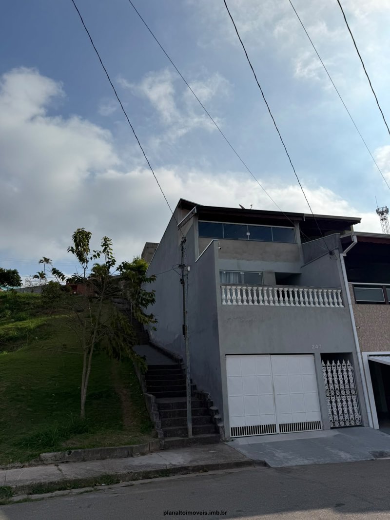 Foto do imóvel Casa Sobrado, 138m²  R$         650.000,00