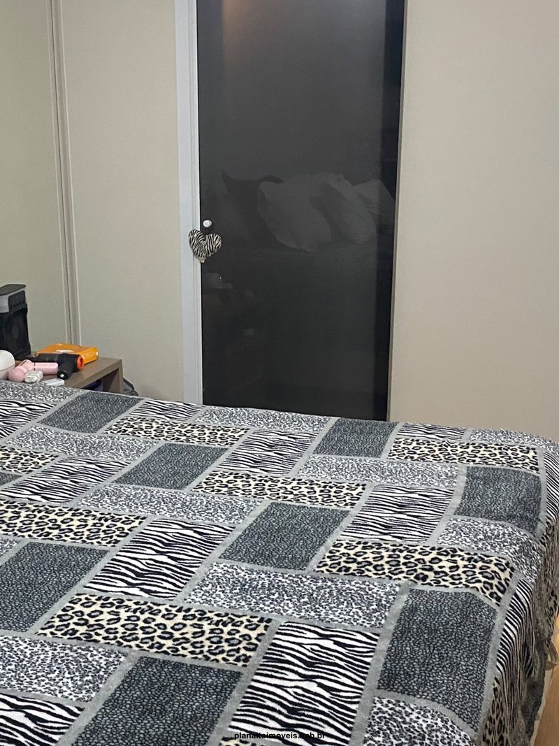 Cond Maria José 3 dorms 2 vagas