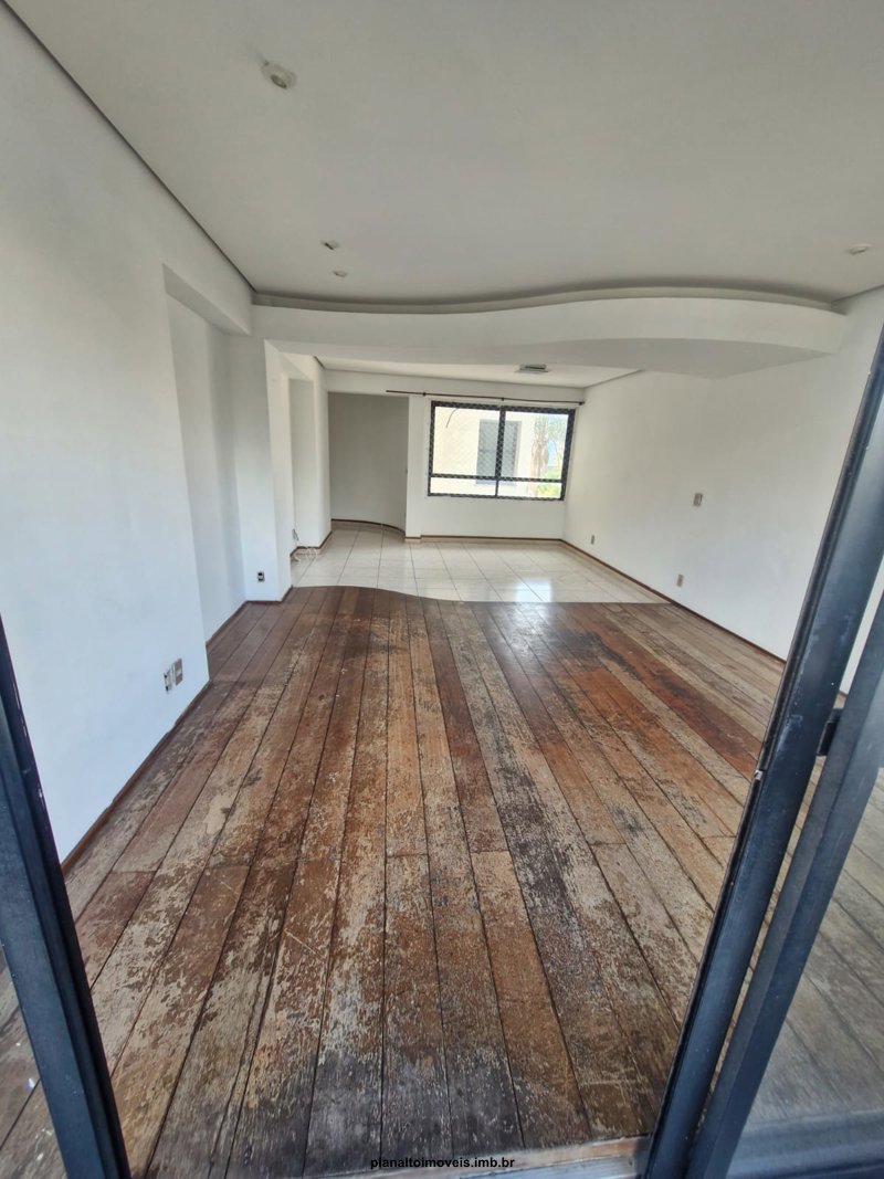 Foto do imóvel APTO COND. BBC - 3 DORMS  R$         830.000,00