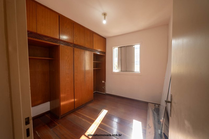 Foto do imóvel APTO AV. DOS IMIGRANTES -2 DORMS- 2º ANDAR   R$         290.000,00