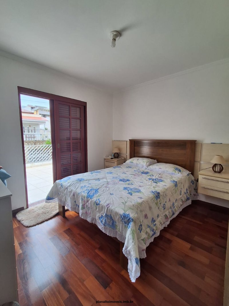 Foto do imóvel CASA CIDADE JARDIM (3 DORMS) ACEITA PERMUTA  R$         750.000,00