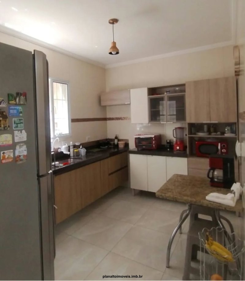 Foto do imóvel SOBRADO 4 DORMS E PISCINA - JD. BONFIGLIOLI  R$         850.000,00
