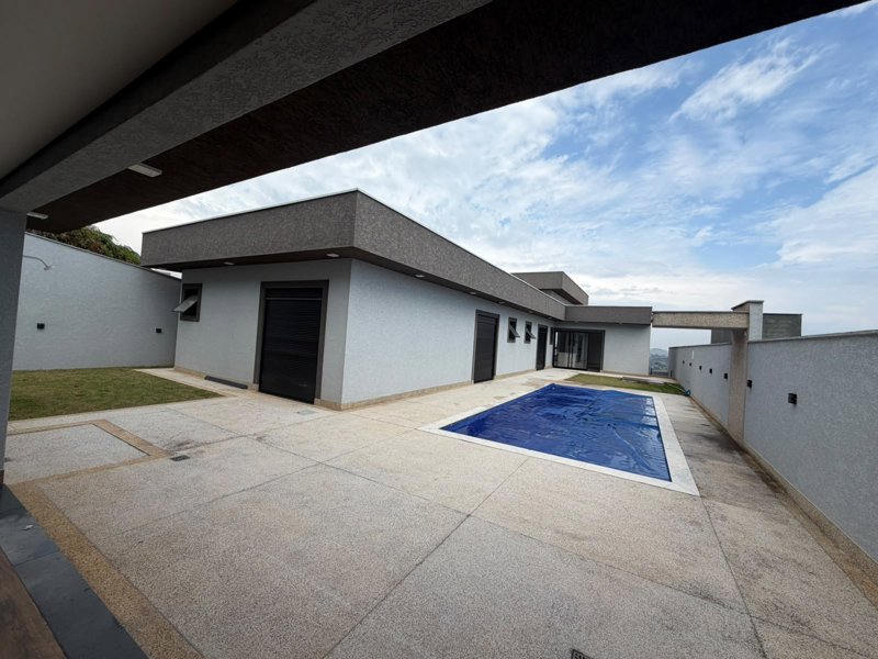Foto do imóvel   R$         2.350.000,00