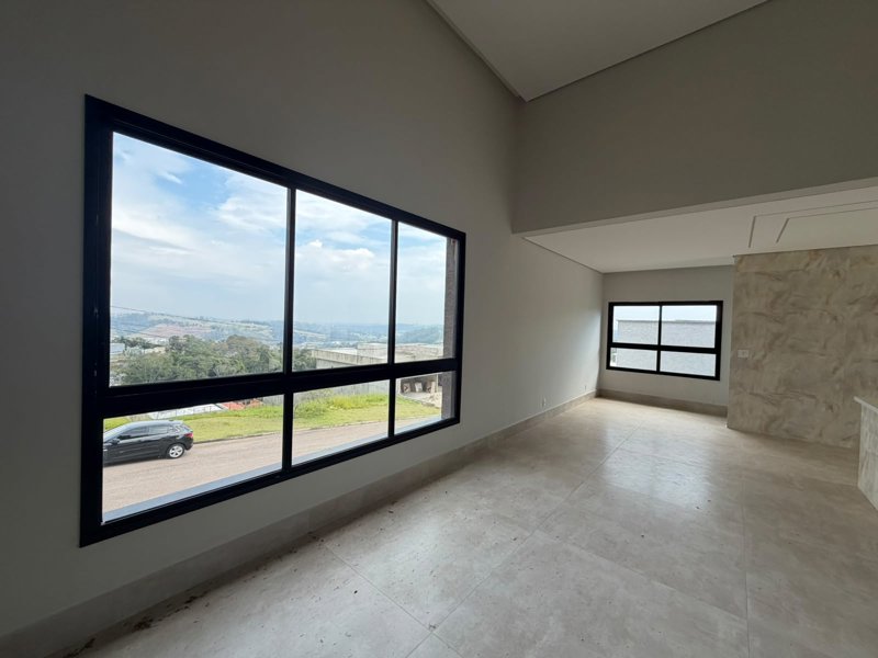 Foto do imóvel   R$         2.350.000,00