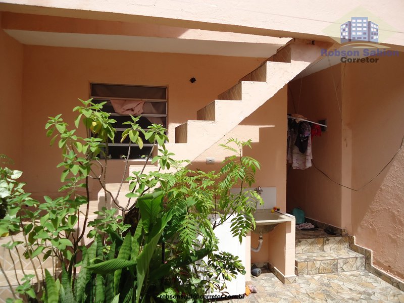 Foto do imóvel R$         620.000,00  OPORTUNIDADE!! LINDO SOBRADO COM CASAS PARA RENDA!! VILA CONCEIÇÃO!! SÓ R$620MIL!! 04 CASAS NO QUINTAL!! VALE A PENA!!