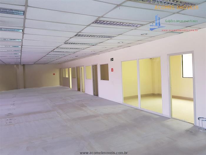 Depósito-Galpão-Armazém para alugar, 2400m² - Foto 19