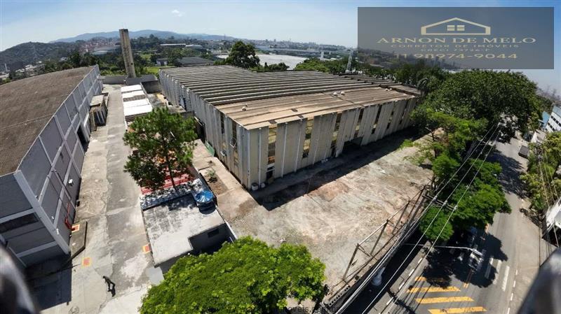 Pavilhão/galpão/depósito para alugar  no Industrial Anhangüera - Osasco, SP. Imóveis
