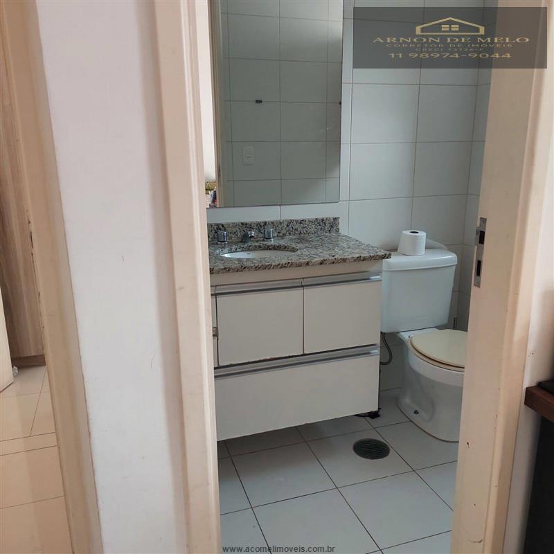 Apartamento para alugar com 2 quartos, 85m² - Foto 15