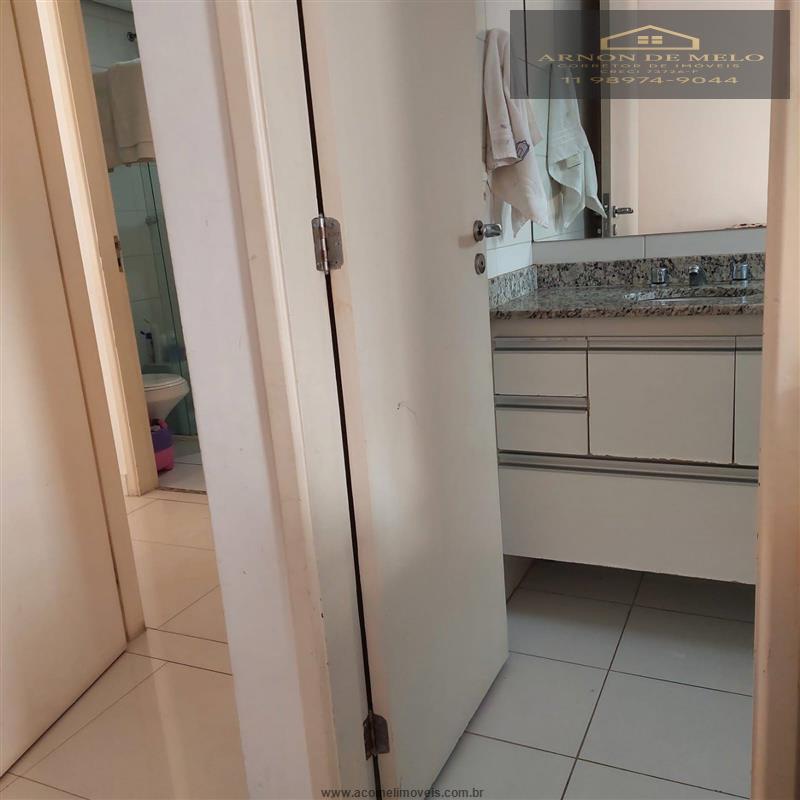 Apartamento para alugar com 2 quartos, 85m² - Foto 14