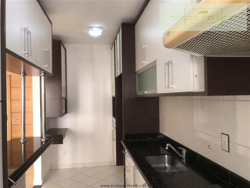 Apartamento à venda com 3 quartos, 79m² - Foto 18