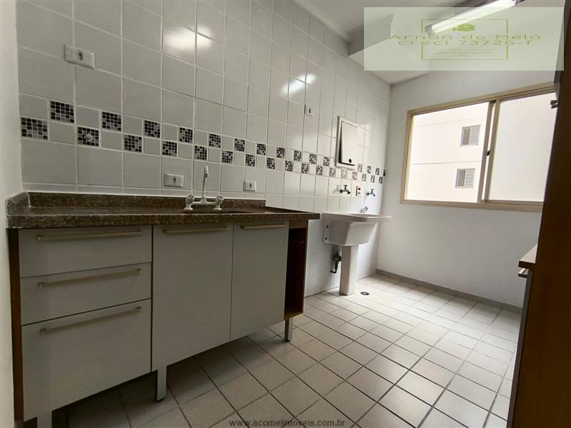 Apartamento à venda com 2 quartos, 58m² - Foto 15