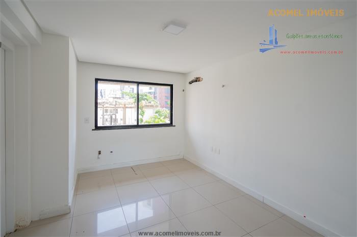 Apartamento à venda com 3 quartos, 210m² - Foto 17