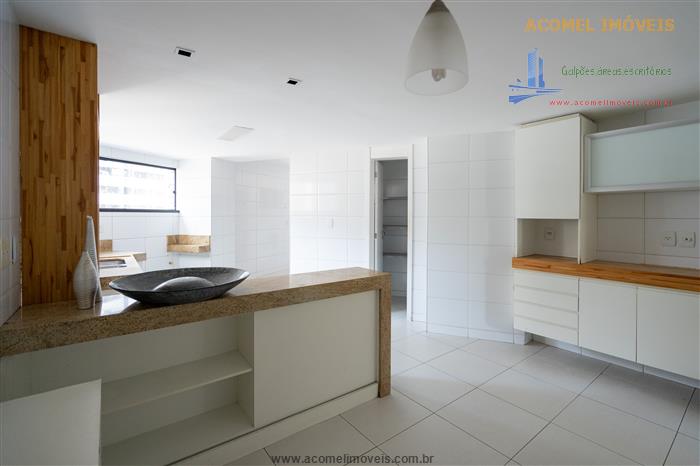 Apartamento à venda com 3 quartos, 210m² - Foto 23