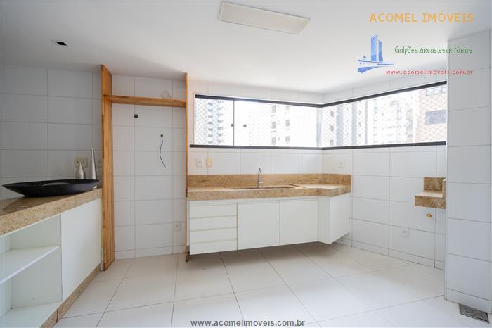 Apartamento à venda com 3 quartos, 210m² - Foto 26