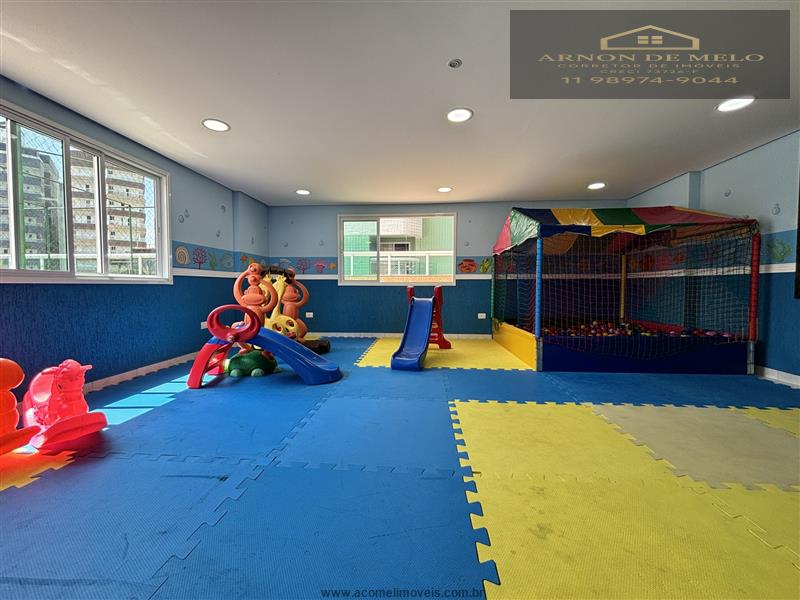 Apartamento com 2 Dormitórios à venda, 79 m² por R$ 620.000,00 Apartamento com 2 Dormitórios à venda, 79 m² por R$ 620.000,00