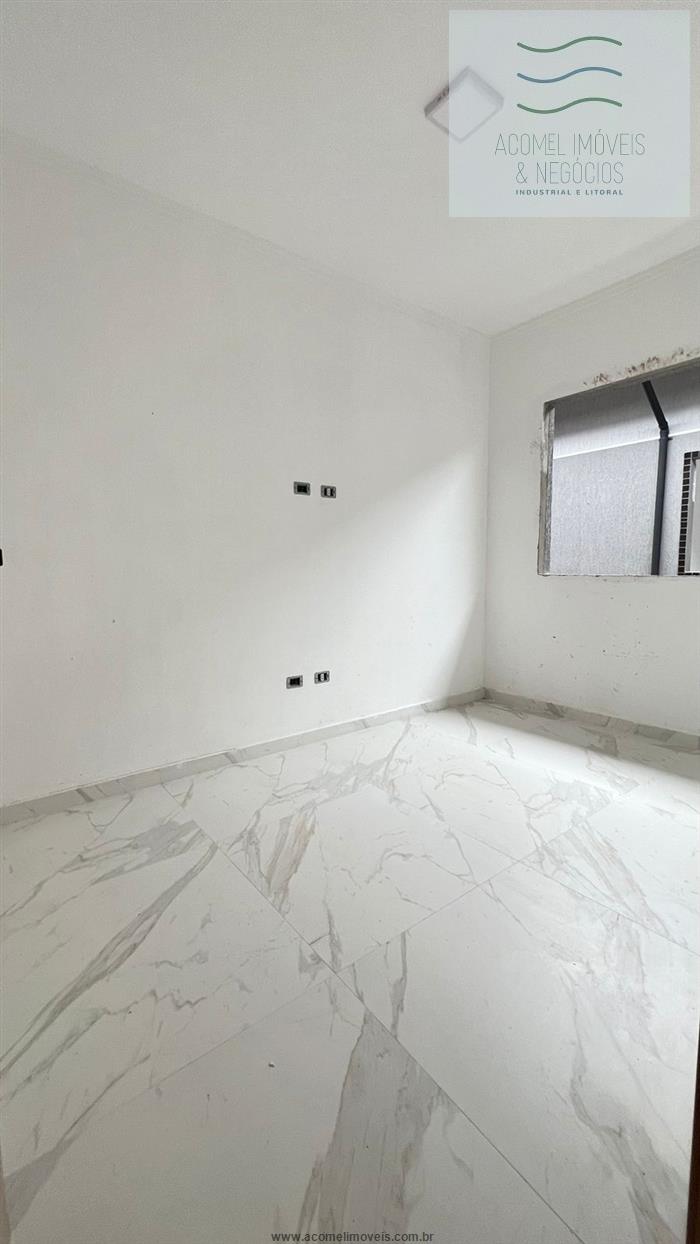 Casa à venda com 2 quartos, 54m² - Foto 12