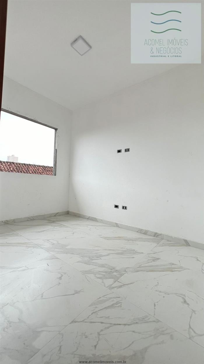 Casa à venda com 2 quartos, 54m² - Foto 14