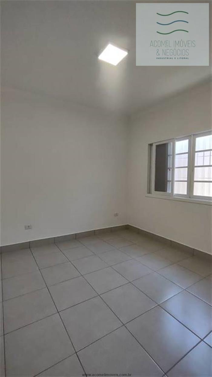 Casa à venda com 2 quartos, 65m² - Foto 19