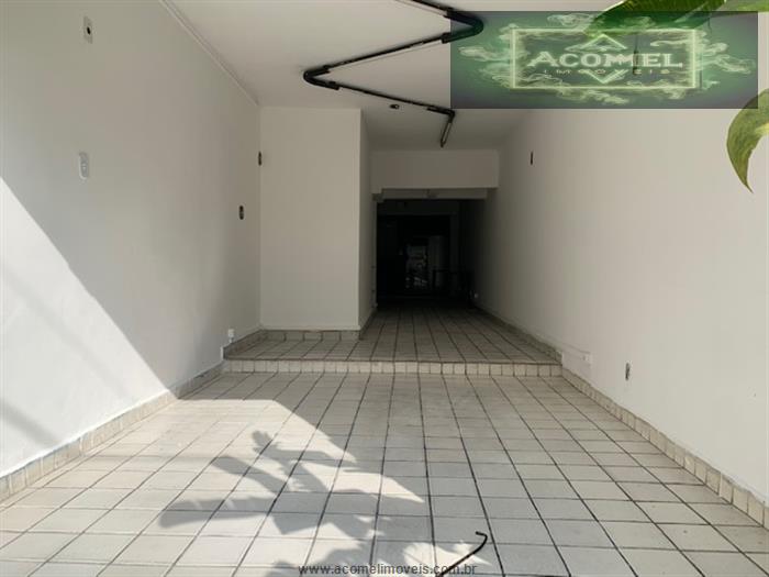 Casa com 8 Dormitórios à venda, 180 m² por R$ 2.000.000,00 Casa com 8 Dormitórios à venda, 180 m² por R$ 2.000.000,00