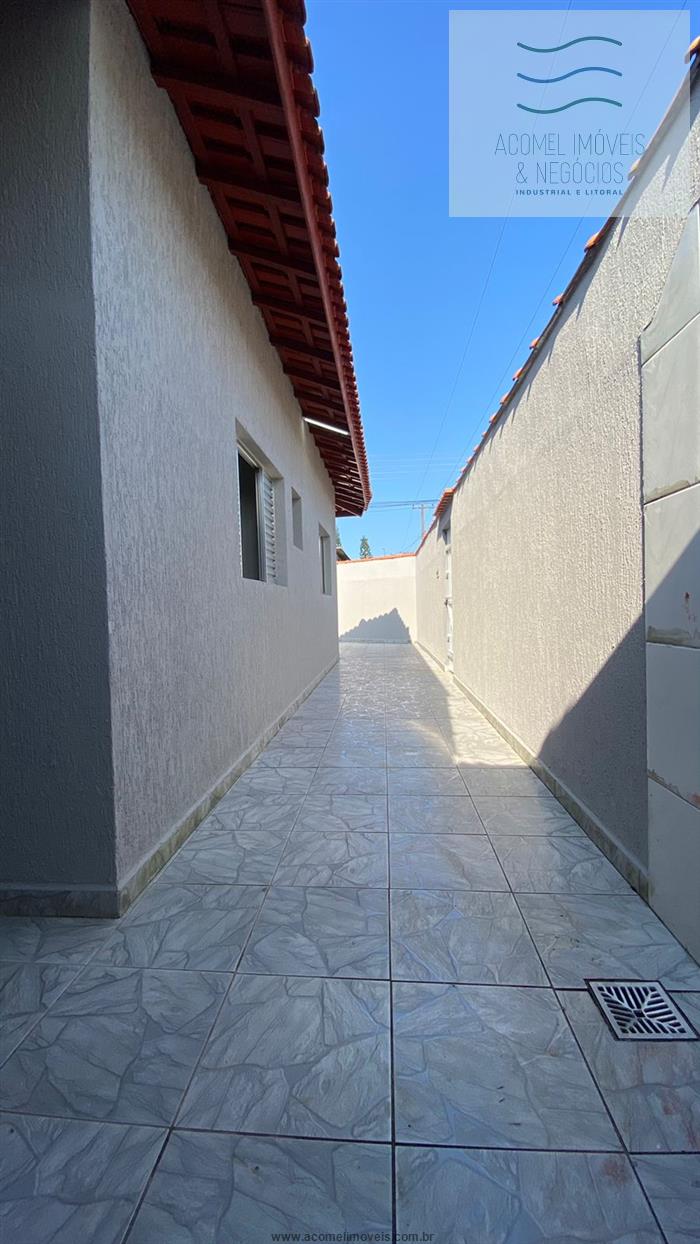 Casa à venda com 2 quartos, 60m² - Foto 19