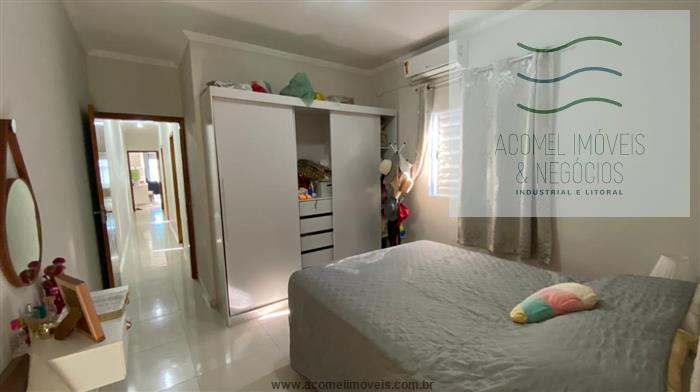 Casa à venda com 3 quartos, 80m² - Foto 7