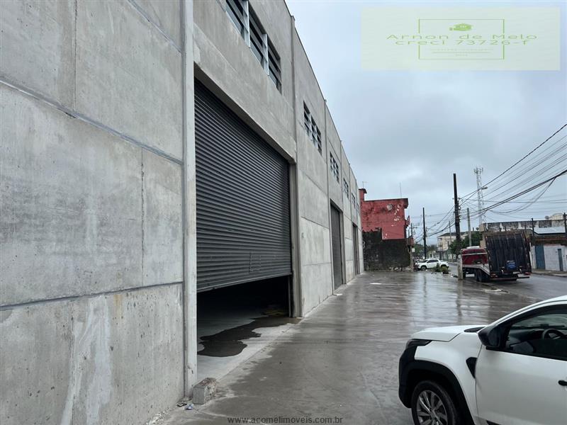 Depósito-Galpão-Armazém para alugar, 950m² - Foto 1