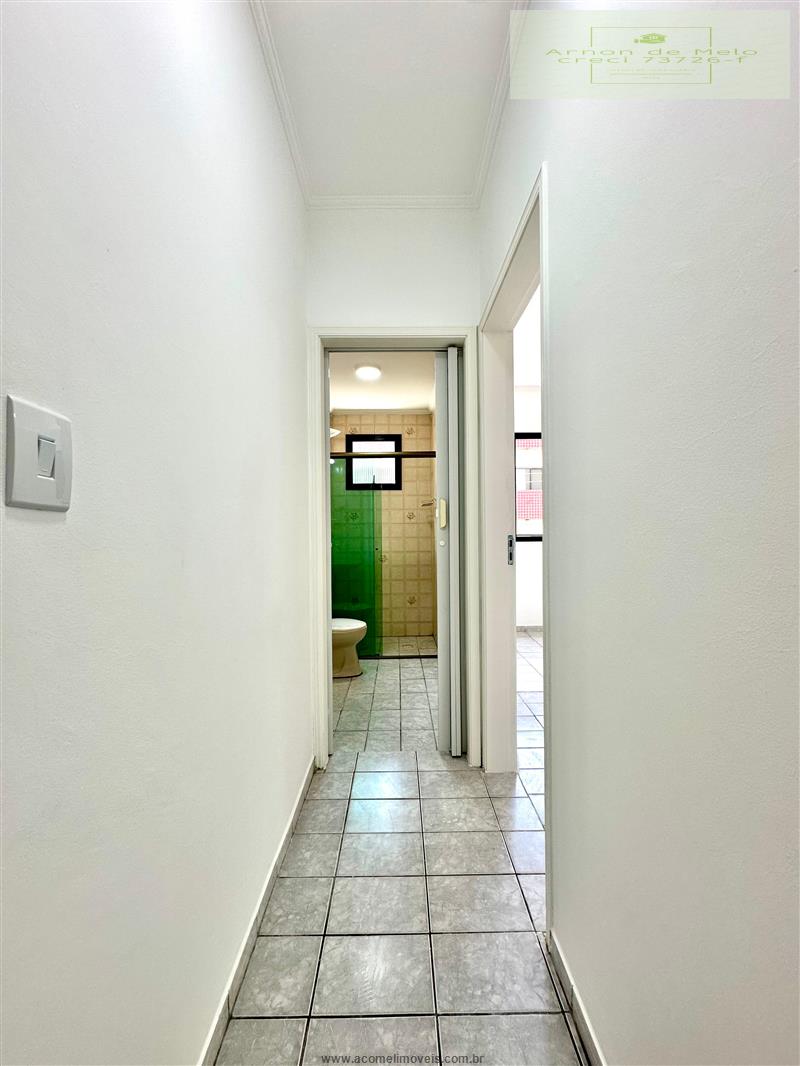 Apartamento à venda com 1 quarto, 45m² - Foto 15