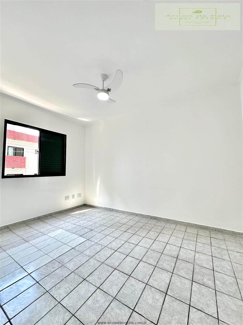 Apartamento à venda com 1 quarto, 45m² - Foto 17