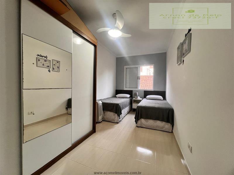 Casa à venda com 3 quartos, 121m² - Foto 9