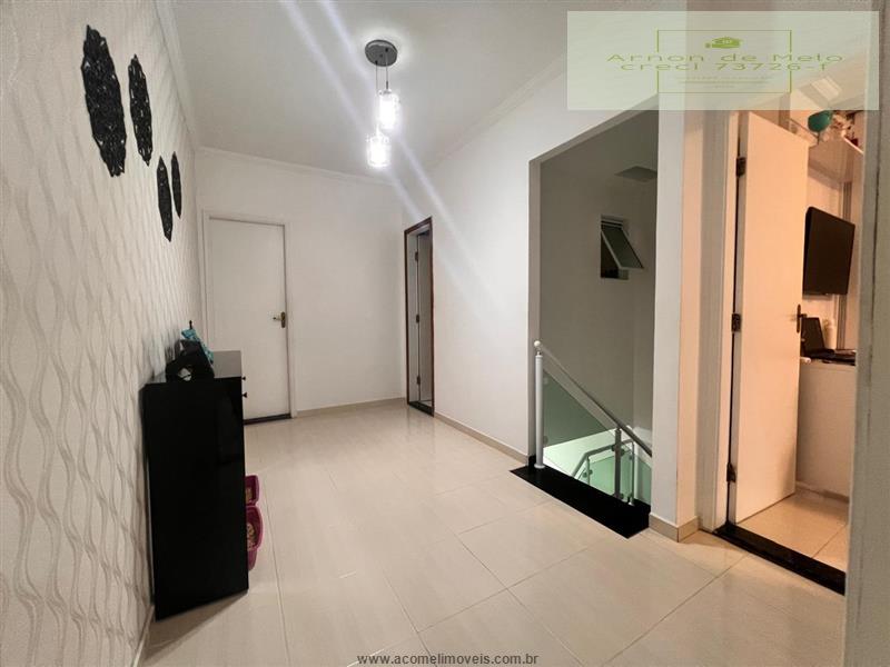 Casa à venda com 3 quartos, 121m² - Foto 10