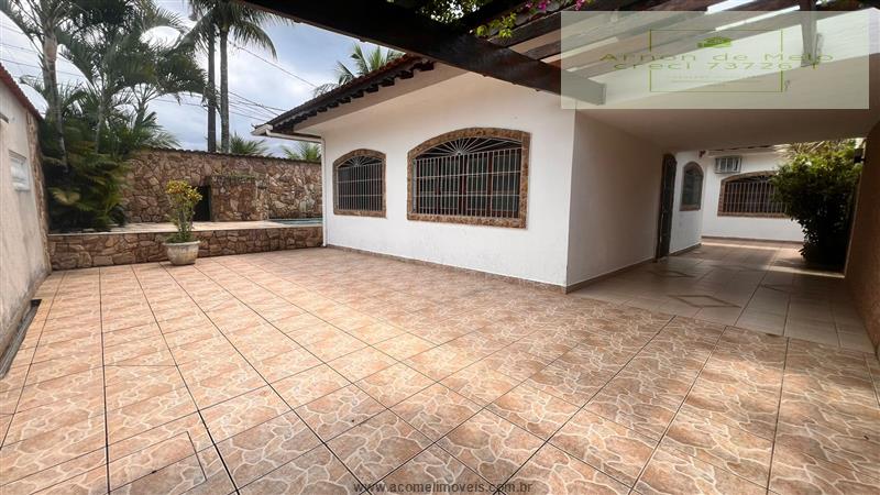 Casa à venda com 2 quartos, 252m² - Foto 4