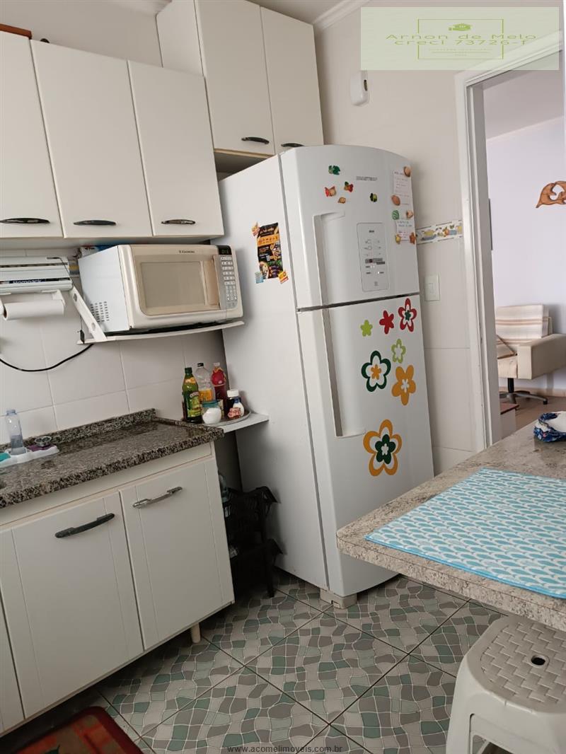 Apartamento à venda com 2 quartos, 77m² - Foto 13