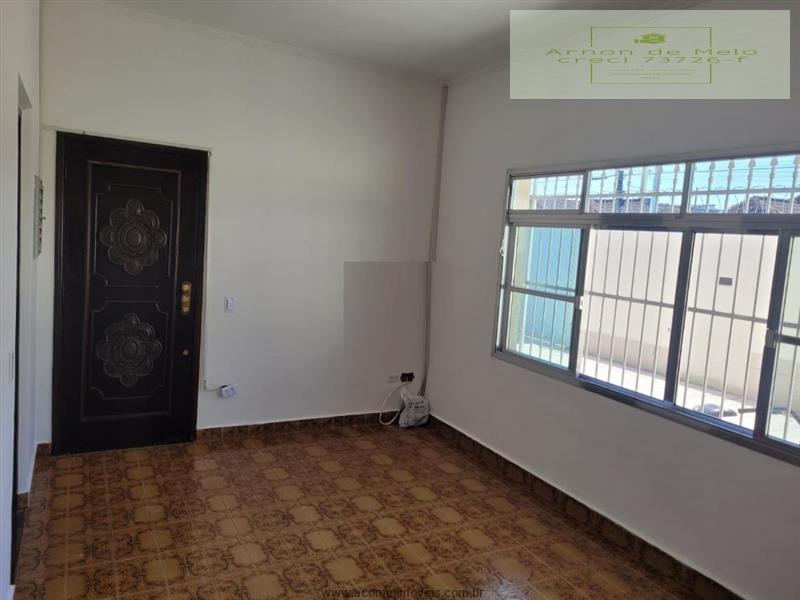 Casa à venda com 3 quartos, 130m² - Foto 2