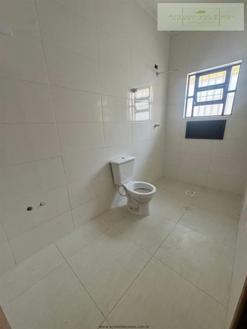 Casa à venda com 2 quartos, 97m² - Foto 12