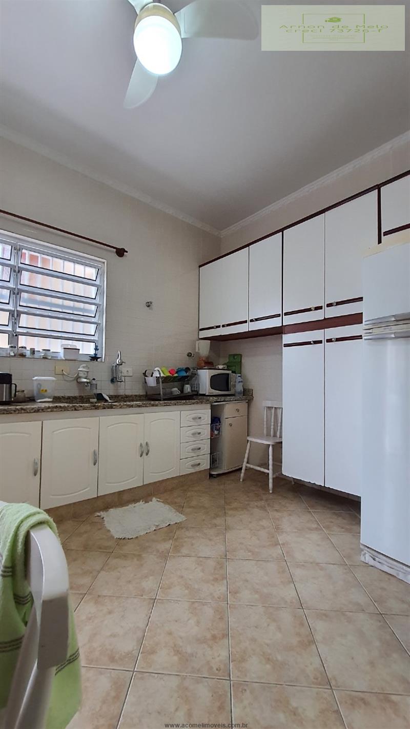 Casa à venda com 7 quartos, 430m² - Foto 16